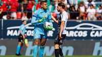 Dinamo poate da lovitura! Portughezul e liber de contract