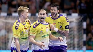 Lovitură de proporții dată de Dinamo în mercato: „O să facă diferența”. Rivala Stelei a transferat primul islandez din istoria campionatului României și a stabilit imediat obiectivul după aducerea starului: „Maximum de puncte”. EXCLUSIV