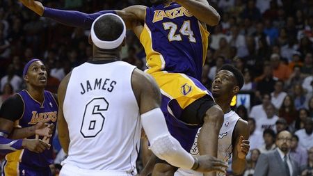 Se retrage Kobe Bryant! "Organismul mă face să spun: La revedere, baschet!"