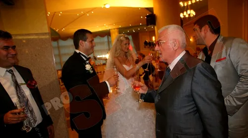 Foto EXCLUSIV** Borcea și Dragomir, la nunta fetei lui Chivorchian! De ce și-a schimbat dinamovistul porecla din Shakira în Tom Cruise:)