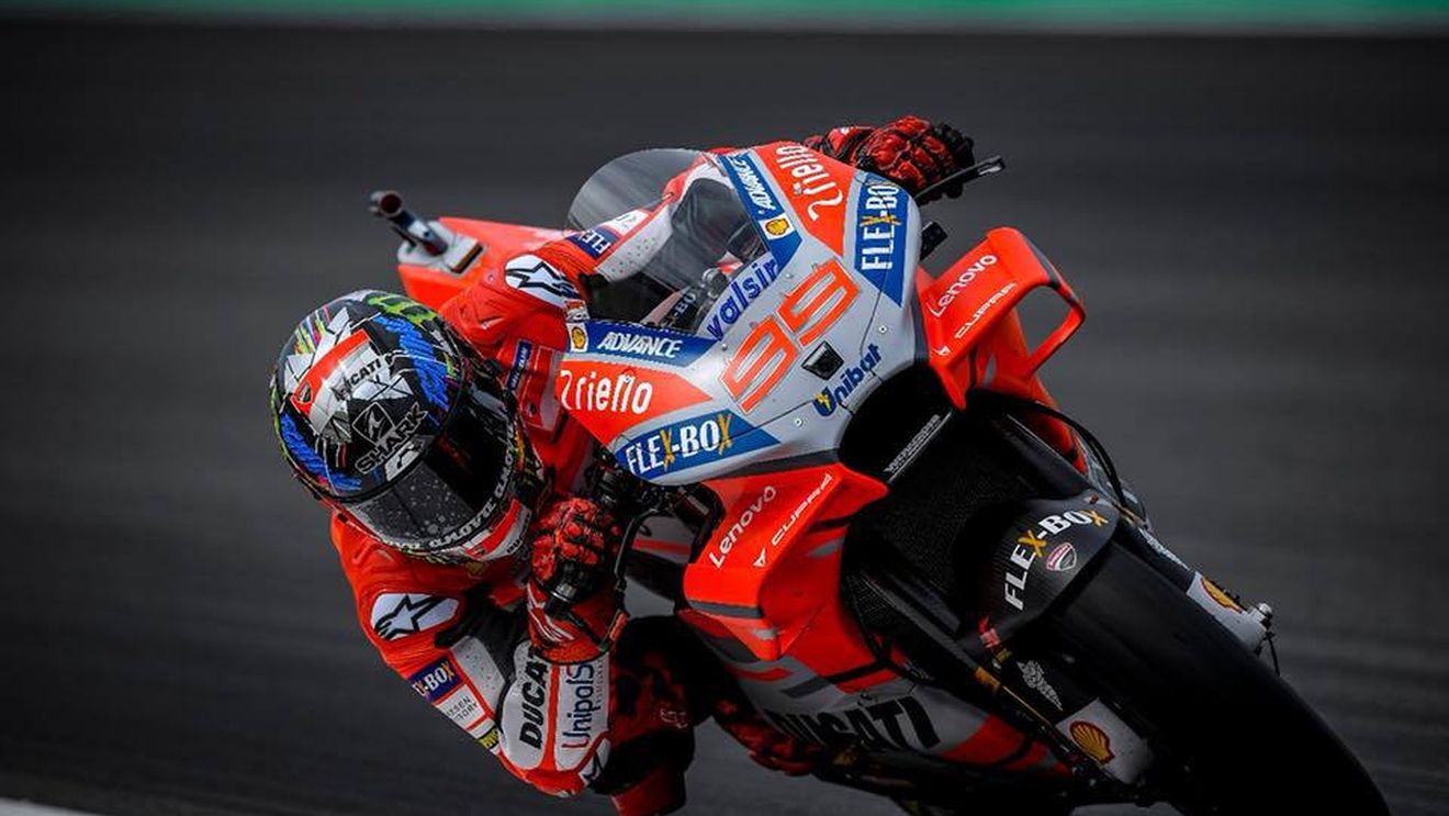 Hegemonia Ducati! Jorge Lorenzo obține pole-ul în Catalunia. Marquez face minuni din nou, Rossi e trădat de echipă

