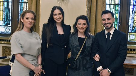 Cum a numit-o Kira Hagi pe soția lui Ianis Hagi, în ziua când aceasta a împlinit 25 de ani. Spune tot despre adevărata relație dintre ele