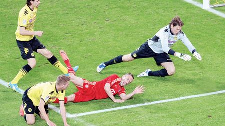 Stuttgart și Dortmund, înfrângeri rușinoase în meciurile disputate pe teren propriu!** Vezi rezultatele din etapa a XXI-a din Bundesliga