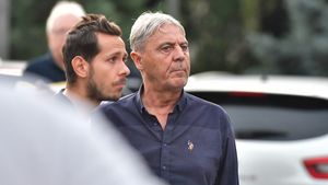 Sorin Cârțu, un car de nervi după oferta primită de Universitatea Craiova pentru Jovan Markovic. „Ne insulți inteligența!”