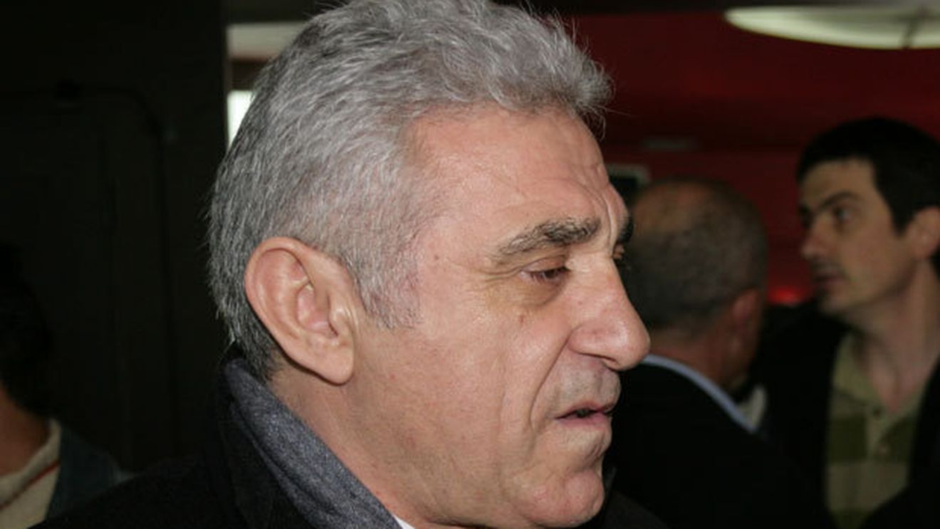 "Mircea Sandu ar trebui să fie mai diplomat cu șefii de club doar pentru că s-a tratat de cancer din banii FRF"