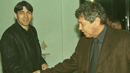 "Nea Mircea, ce e asta?"** "Strâmbul" s-a uitat la TV și n-a înțeles nimic. Cum l-a dat de gol pe Lucescu că îi ține "ghina" lui Pițurcă