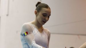 Ana Bărbosu a primit o bursă de la americani și profită din plin. Colega ei de cameră e încântată de româncă