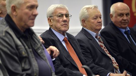 SPECIAL | Petre Ivănescu, șocat de ce a văzut zilele trecute în Piața Obor! Dublul campion mondial al României: "Credeți că la echipele germane am luat numai jucători de națională?"