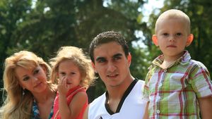 Drăgulescu, acuzat că și-a bătut crunt soția!