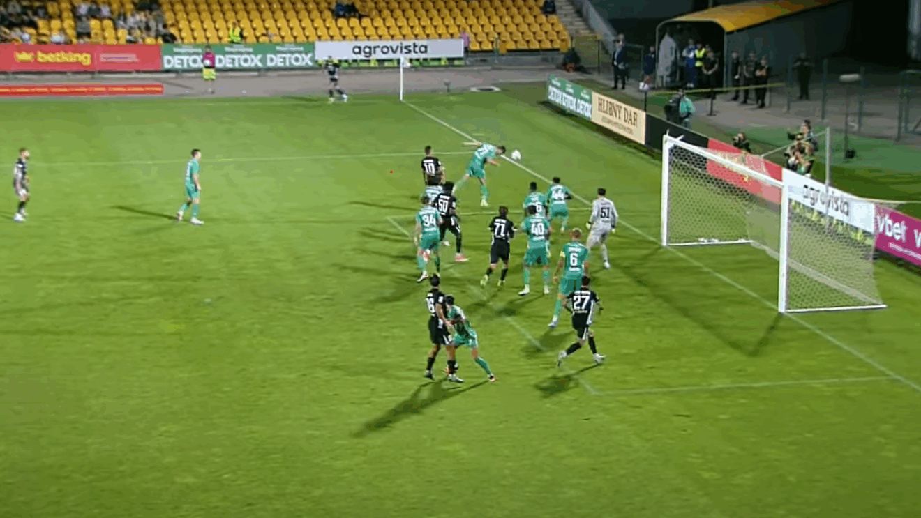 Mai rău de atât nu se putea! Vladislav Blănuță, autogol în meciul lui Dinamo Kiev din Cupa Ucrainei