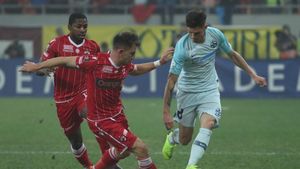 Un titular al lui Dinamo, făcut praf: "Plânge iarba când calcă amărâtul ăsta pe ea. E ca un țăruș înfipt în teren"