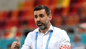 Transferul verii la Dinamo poate juca împotriva FCSB. E în lotul lui Kopic acum