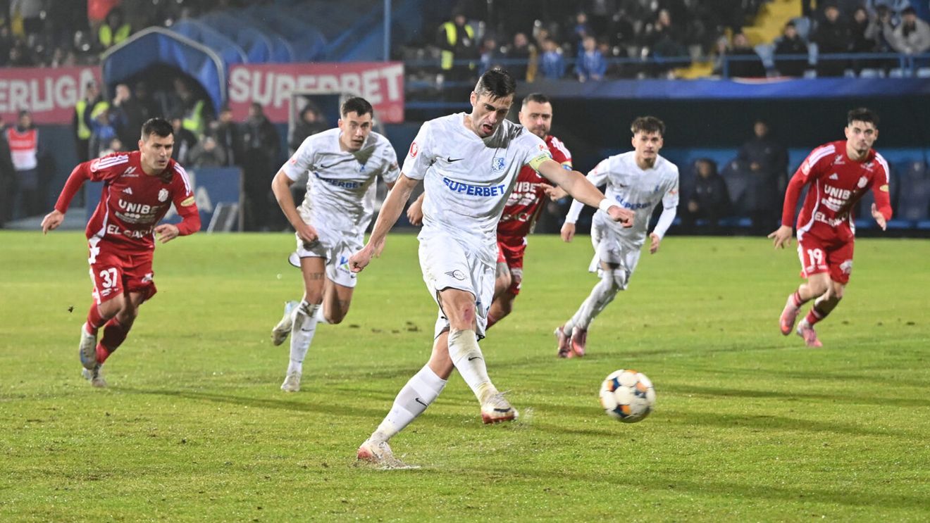 Farul - FC Botoșani 2-0, în etapa cu 16 din Superliga. Oaspeții rămân pe primul loc, doar pentru că au marcat mai multe goluri decât Rapid