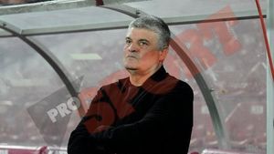 CFR, 4 noi achiziții, Ando confirmă!** Meciul cu Petrolul îl va bântui mult timp pe tehnician: "O să regretăm mult"