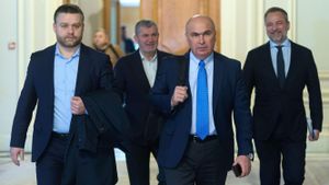 Patronul din anturajul lui Ilie Bolojan, exasperat de acuzațiile de blat cu FCSB: „Mi-a stat inima”