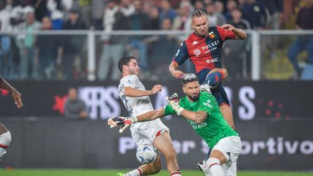 Moment istoric la AC Milan, după ce Olivier Giroud a intrat în poartă și i-a interzis golul lui George Pușcaș în meciul cu Genoa: ce decizie au luat oficialii clubului