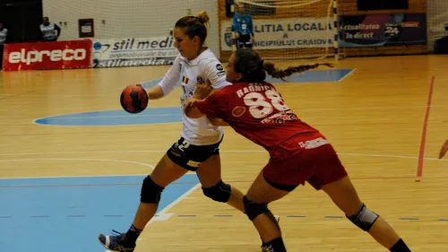 HCM Roman - Corona Brașov, scor 22-21, în optimile Cupei EHF la handbal feminin