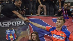FCSB, gol „fulger” în derby-ul cu Dinamo! Tavi „Del Piero” Popescu a înscris superb în „Ștefan cel Mare” | VIDEO
