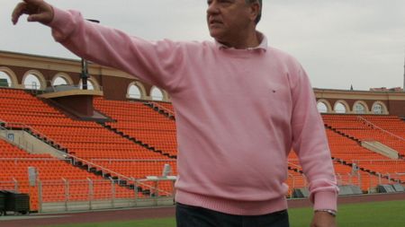 Mircea Sandu dă vina pe stafful medical pentru "căderea" tricolorilor