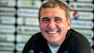 Francezii şi-au trimis cel mai bun om în România pentru Gică Hagi. France Football, pagini dedicate „Regelui” cu autorul biografiei lui Leo Messi