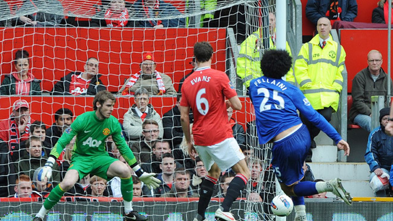 Aproape campioni! United se detașează la 12 puncte de City: Man. Utd - Everton 2-0! Rezultatele etapei 26