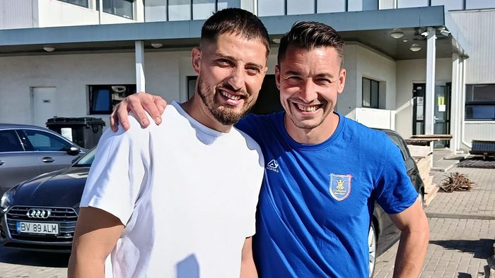 Gicu Grozav a fost prezentat la Corona Brașov în tricoul Petrolului! Fotbalistul nu este la prima experiență în Liga 3