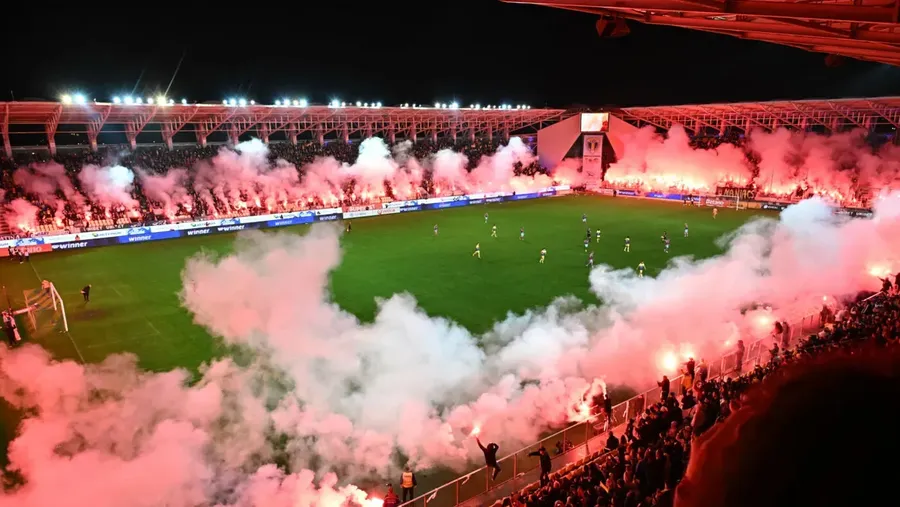 Stadionul „Ilie Oană” pe care joacă Petrolul Ploiești
