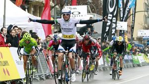 "Dublă" pentru Mezgec. Slovenul domină Turul Cataluniei înainte de munți