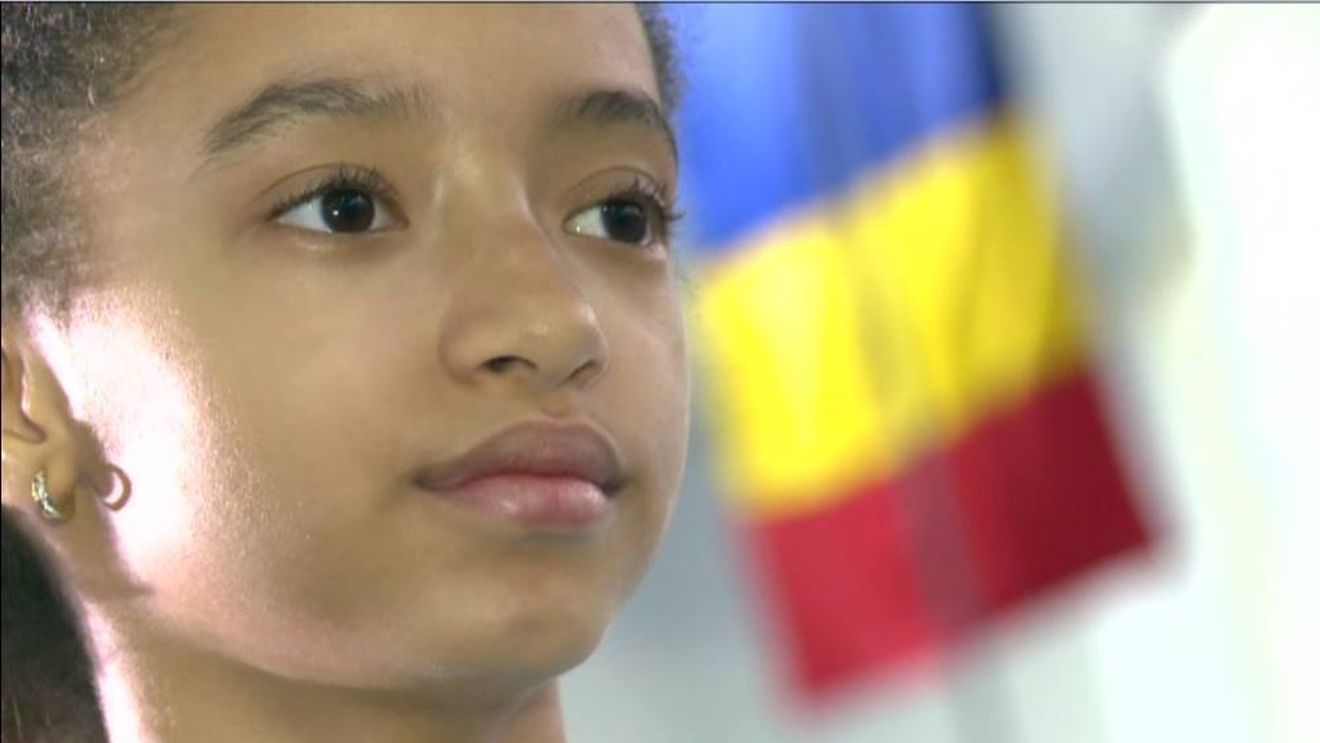 Fiica lui Ibrahim Dossey face senzație în atletism. Jennifer e antrenată de campioana olimpică de la Los Angeles, Anișoara Cușmir, și a stabilit un nou record național 