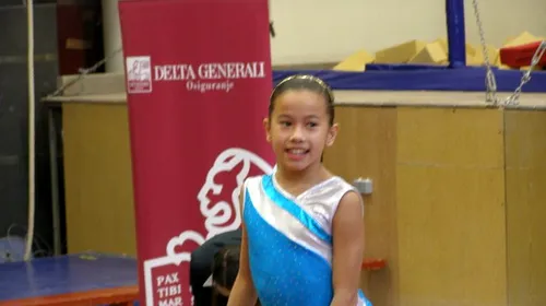 Lotul feminin de gimnastică este lovit de o nouă accidentare. Asiana Peng ratează tot sezonul competițional după ce a fost operată la cot