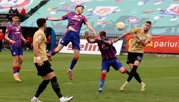 Jucătorii de la FC Bihor, îndemnați să fie ”foarte inteligenți” dacă vor să obțină un rezultat pozitiv la Voluntari. Orădenii își fac griji și pentru arbitraj: ”Trebuie subliniat, că nu mai merge!”