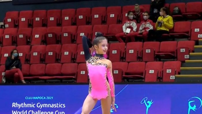 Cristina Halep, nepoata Simonei Halep, show total la gimnastică ritmică! Mesajul campioanei din tenis pentru tânără: şase emoticoane! | FOTO