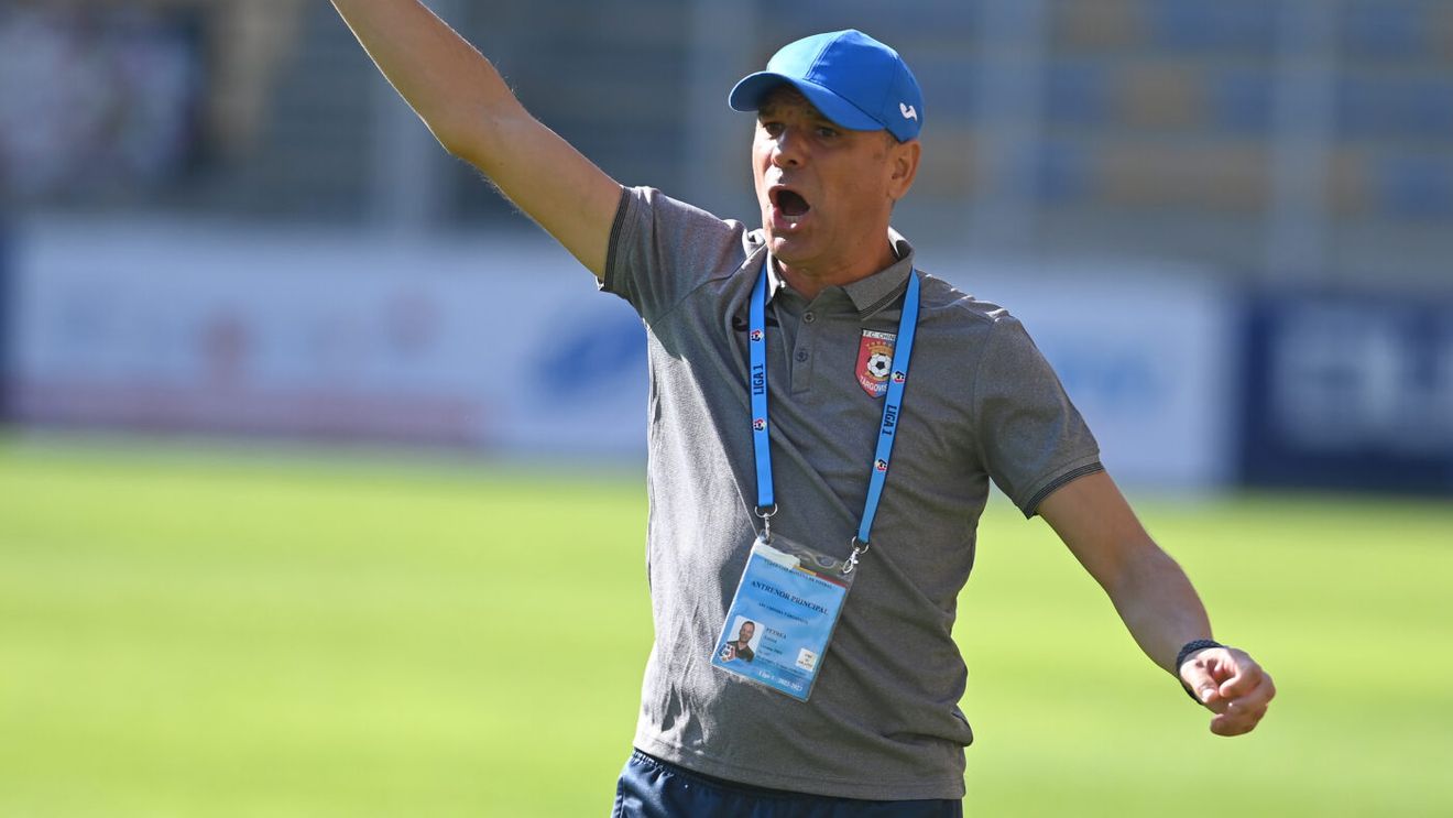 Toni Petrea o amenință pe FCSB înaintea meciului direct, programat în luna decembrie: „Vreau să câștig! Le știu și punctele mai puțin forte”