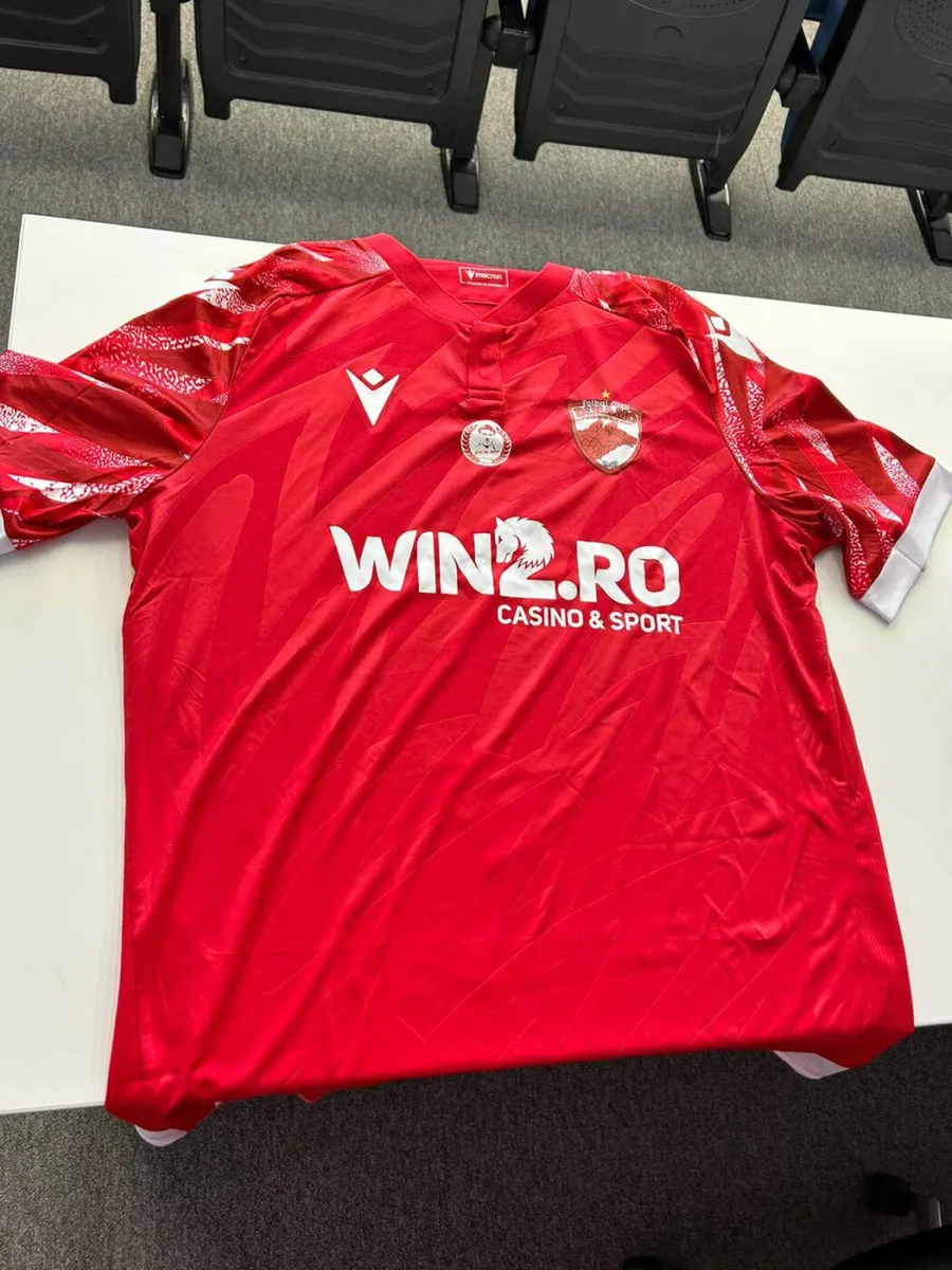 Noul echipament de joc al celor de la Dinamo