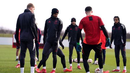 Englezii scriu despre problema de 70.000.000 de euro pe care o are Manchester United la două zile după meciul cu FCSB