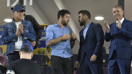 Adrian Mutu, în conflict cu conducerea! Motivul plecării antrenorului de la Rapid: „I s-au băgat pe gât jucători! Nu i s-a făcut echipă” | VIDEO EXCLUSIV ProSport Live