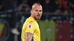 Gigi Becali îi dă o sumă astronomică lui Denis Alibec dacă FCSB ajunge în grupa Conference League: „Lua atât în Turcia?”