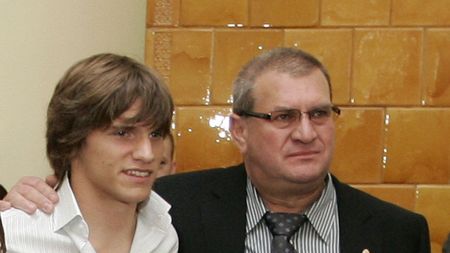 Mureșan: "Noi nu cumpărăm vedete, noi le fabricăm!"
