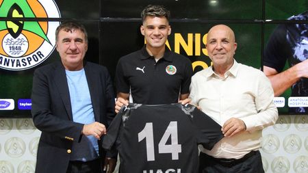 Gică Hagi a reacționat prompt după debutul lui Ianis Hagi. Ce i-a zis „Regele”