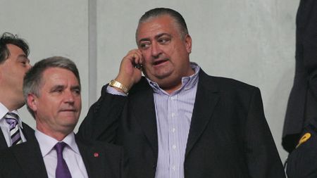 SURPRIZĂ‚: Iancu s-ar putea transforma în admiratorul șefului FRF!** "Sandu se mișcă bine"