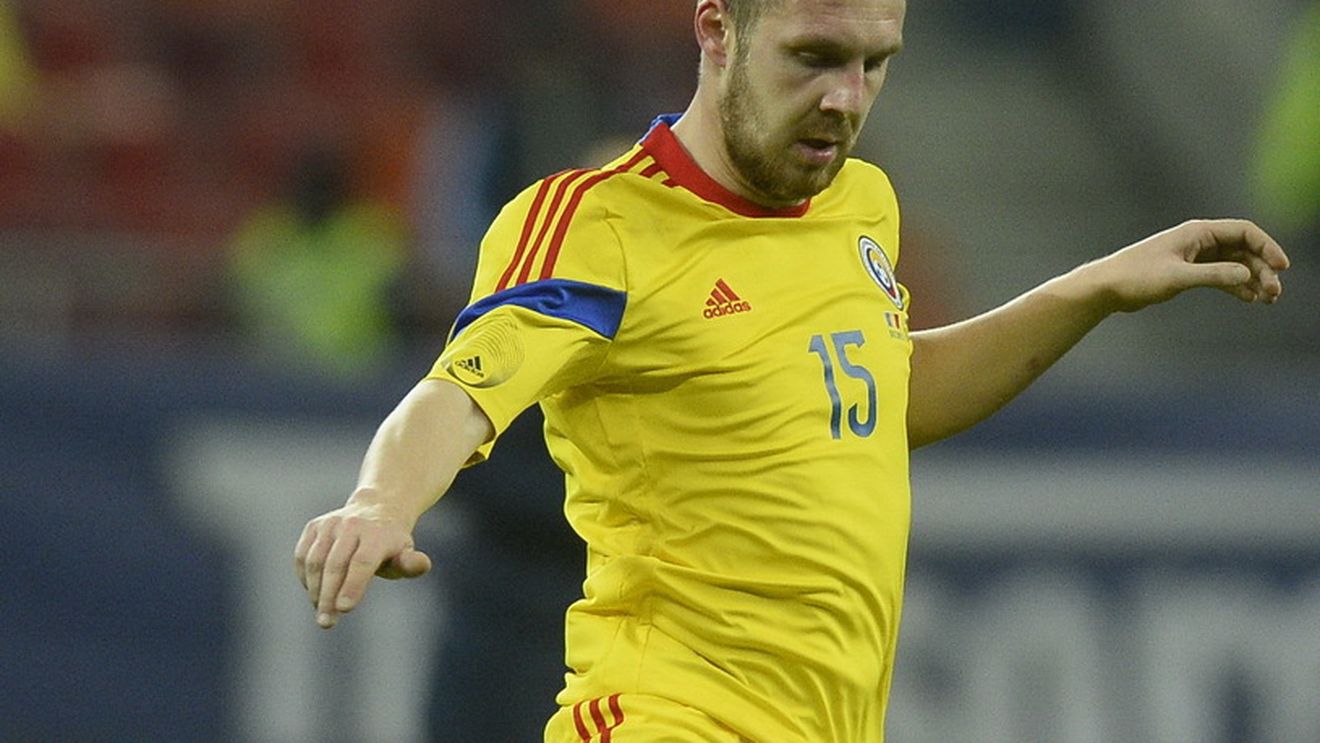 Moți, primul meci în tricoul naționalei după o pauză de trei ani. Fundașul lui Ludogoreț a fost huiduit de steliștii din tribune