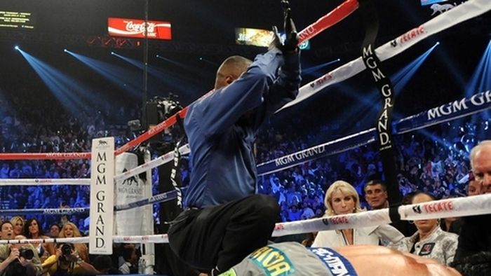 Thrilller la Las Vegas!** Manny Pacquiao a fost făcut KO de Juan Manuel Marquez VIDEO