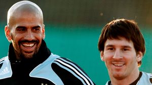 "Maradona **nu a reușit încă să găsească echipa ideală!"