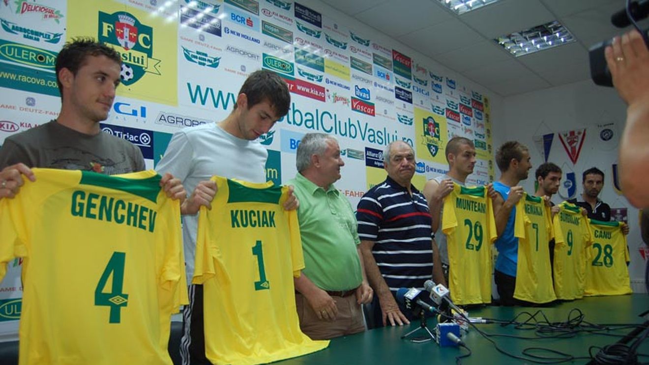 Opt noutăți la FC Vaslui