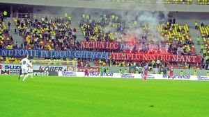 Scandal înainte de meciul cu Chelsea! Cum au taxat fanii Stelei derapajele conducerii