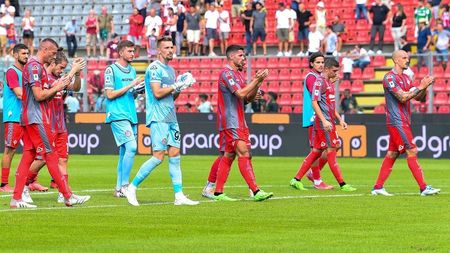 Vlad Chiricheș și Ionuț Radu au obținut primul punct în Serie A! Ce note au primit românii pentru jocul solid făcut împotriva celor de la Sassuolo