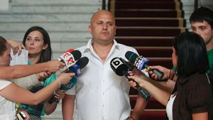 Mititelu explică decizia Tribunalului București!** Verdictul îl face "legal" doar pe Sandu: "CEx de la acea vreme nu era valabil"