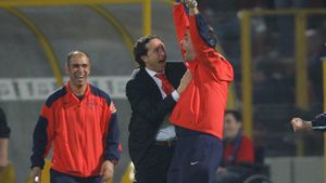 Olăroiu: "Nimeni nu va mai repeta performanța mea, o semifinală de UEFA!"