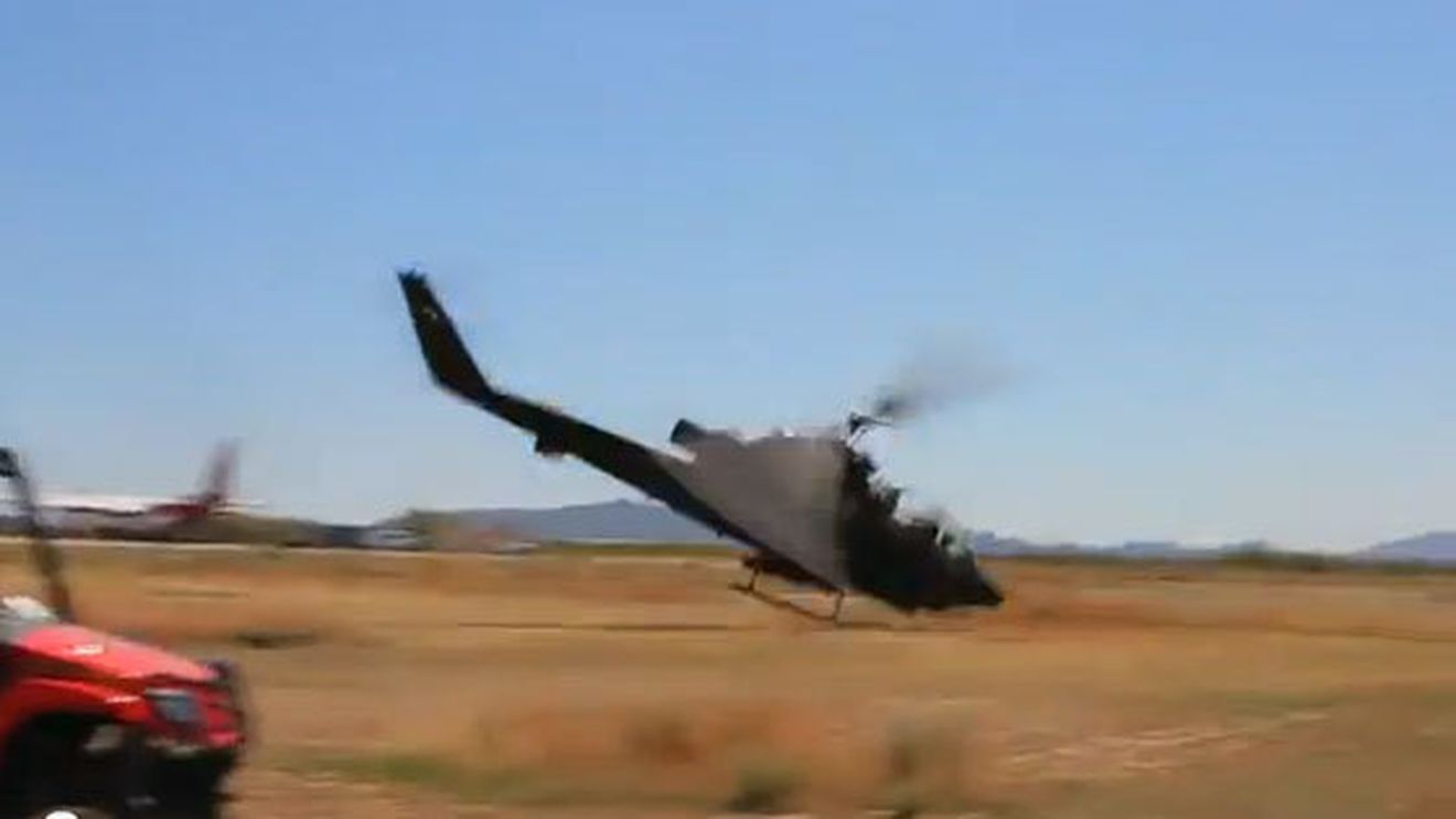 Accident dramatic în timpul filmărilor pentru Top Gear! VIDEO** Un elicopter de luptă s-a prăbușit, după o cursă cu un Corvette