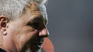 Marius Șumudică a dezvăluit momentul de cumpănă care l-a făcut să renunțe la antrenorat: „Mi-au murit colegi, antrenori, au fost familii care au murit. Am avut o cădere atunci. Sunt decis 100%, nu 99%”